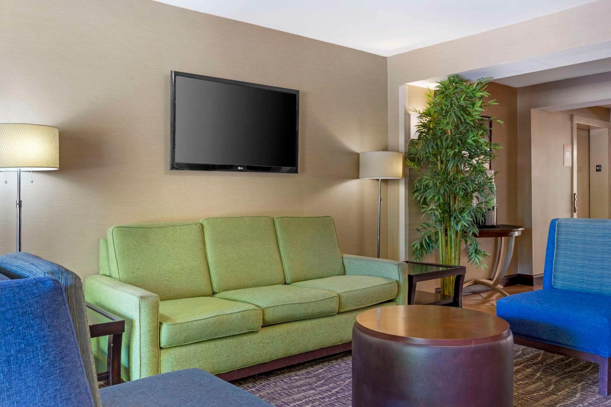 Quality Inn Raleigh Downtown Eksteriør bilde